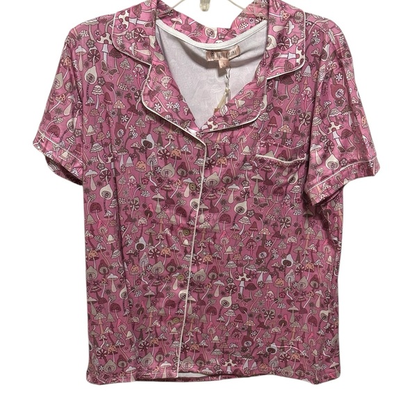 NWT Pink Mushroom Notch Collar Short Pajama Set Pink White Taupe - Picture 5 of 11